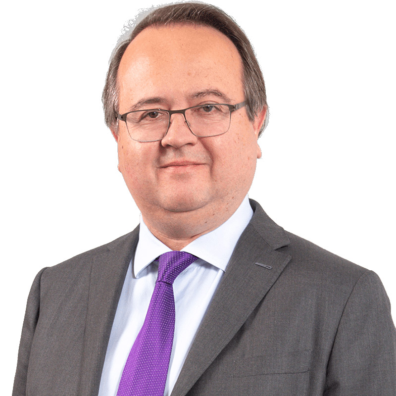 Cédric Burford, Clifford Chance